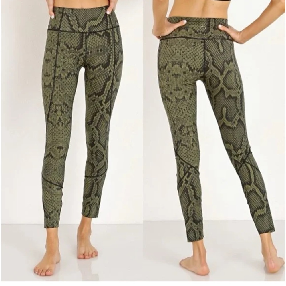 Varley snake print leggings— size medium